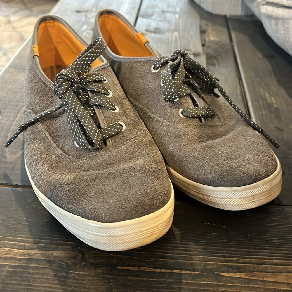 ✨4/$25 deal✨ Keds shoes - Picture 2 of 3